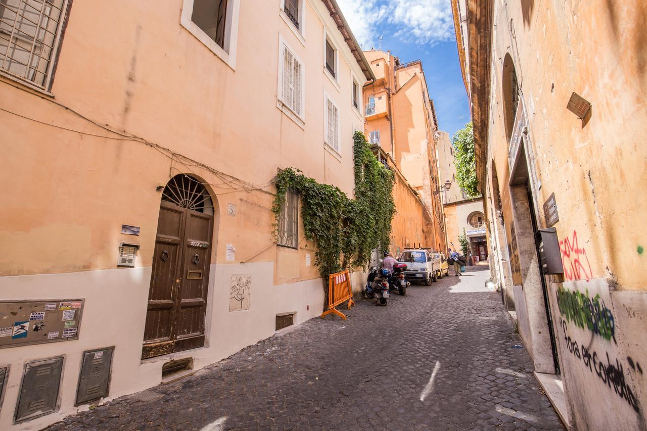 Homehouse Garofano - Rione Monti - Colosseum Рим Екстериор снимка